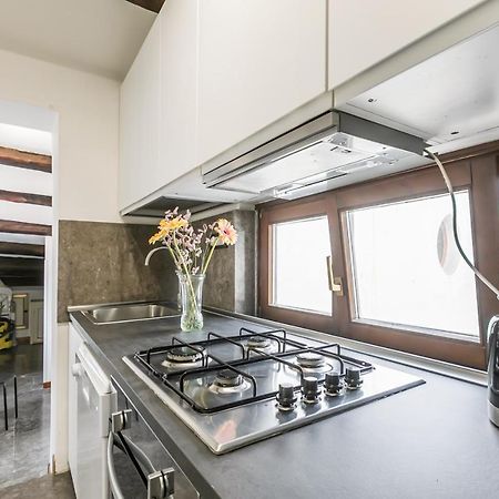 Vucciria Central Flat With Small Terrace Palermo Exterior foto